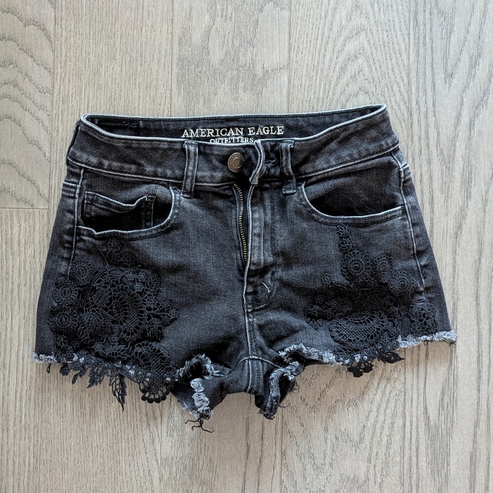 American Eagle Outfitters Black Denim Shorts Size 2